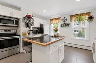 576 Franklin St, Worcester, MA 01608 - Photo 6