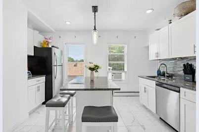 576 Franklin St, Worcester, MA 01608 - Photo 10