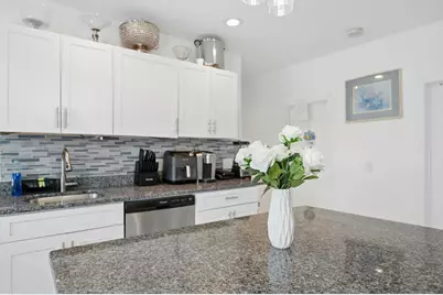 576 Franklin St, Worcester, MA 01608 - Photo 8