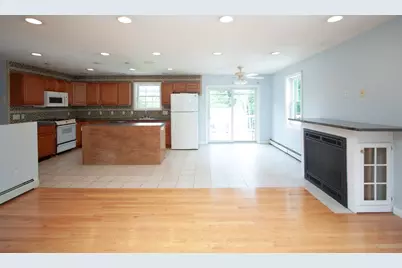 83 Ernest Ave, Worcester, MA 01604 - Photo 6