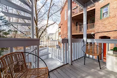72 Fairmont St #2, Cambridge, MA 02139 - Photo 10
