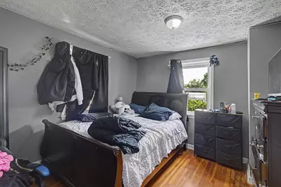 23 Jenness St, Springfield, MA 01104 - Photo 12