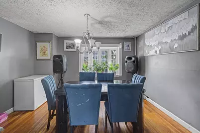 23 Jenness St, Springfield, MA 01104 - Photo 6