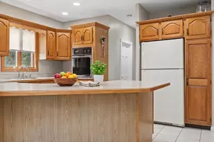 20 Brightwood Ave, Worcester, MA 01604 - Photo 24
