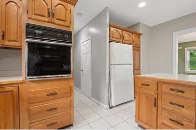 20 Brightwood Ave, Worcester, MA 01604 - Photo 28