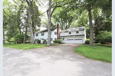 19 Pine Needle, Wayland, MA 01778 - Photo 2