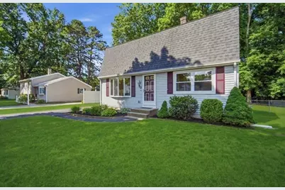 20 Entrybrook Drive, Springfield, MA 01108 - Photo 2