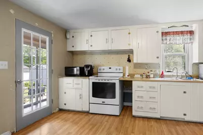 12 Newton Ave, Oxford, MA 01540 - Photo 8