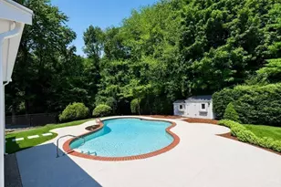 3 Hollyhock Ln, Hingham, MA 02043 - Photo 22