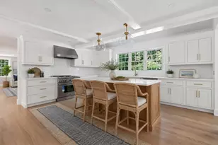 3 Hollyhock Ln, Hingham, MA 02043 - Photo 2