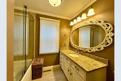 608 Pinewood Dr, Longmeadow, MA 01106 - Photo 20