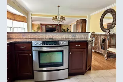 608 Pinewood Dr, Longmeadow, MA 01106 - Photo 12