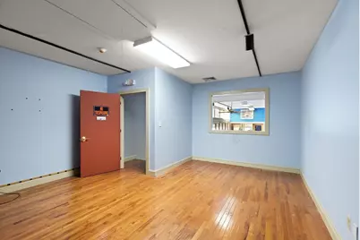 430 Maple St, Danvers, MA 01923 - Photo 12