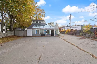 430 Maple St, Danvers, MA 01923 - Photo 4