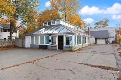 430 Maple St, Danvers, MA 01923 - Photo 2