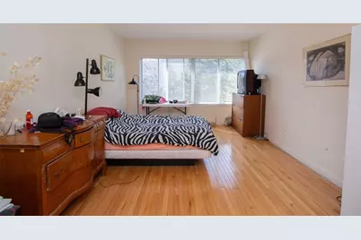 22 Chestnut Place #501, Brookline, MA 02445 - Photo 6