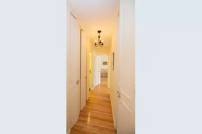 22 Chestnut Place #501, Brookline, MA 02445 - Photo 10