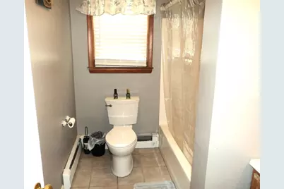 585 Charlton St, Southbridge, MA 01550 - Photo 20