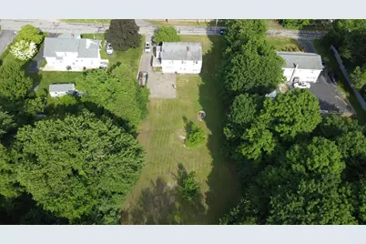 585 Charlton St, Southbridge, MA 01550 - Photo 8