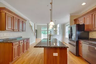 308 Sprucewood Ln, Clinton, MA 01510 - Photo 10