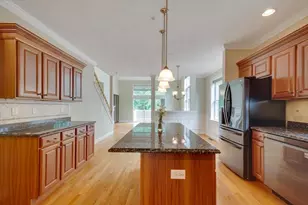 308 Sprucewood Ln, Clinton, MA 01510 - Photo 10