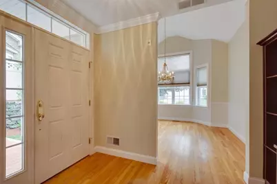 308 Sprucewood Ln #308, Clinton, MA 01510 - Photo 6