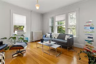 15 Myrtle St, Boston, MA 02130 - Photo 2