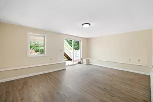 140 Paradise Ln, Sturbridge, MA 01518 - Photo 10