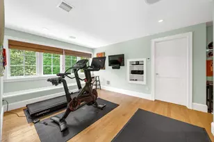 10 Chandler Cir, Weston, MA 02493 - Photo 24