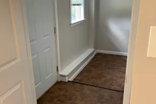 7 Heidi Ln, Billerica, MA 01821 - Photo 2