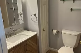 7 Heidi Ln, Billerica, MA 01821 - Photo 20