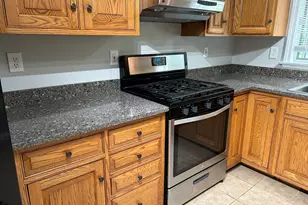 7 Heidi Ln, Billerica, MA 01821 - Photo 12
