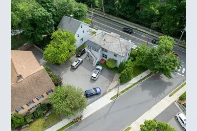 846 Walnut St #1, Newton, MA 02459 - Photo 2