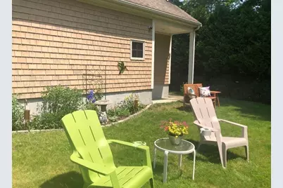42 Medeiros Ln, Dartmouth, MA 02747 - Photo 6