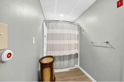 42 Medeiros Ln, Dartmouth, MA 02747 - Photo 36