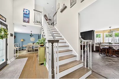 42 Medeiros Ln, Dartmouth, MA 02747 - Photo 22