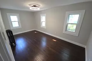 49 Corona St, Springfield, MA 01104 - Photo 12