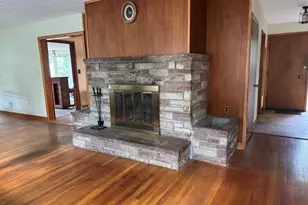 16 Buckingham Rd, Norwood, MA 02062 - Photo 2