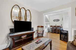 57 Corser St, Holyoke, MA 01040 - Photo 10