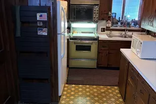 126 Main St, Warren, RI 02885 - Photo 6