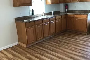 3 Belmont St, Lowell, MA 01851 - Photo 2