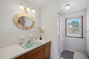 37 Woodcrest Ct, Chicopee, MA 01020 - Photo 12
