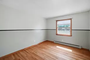 37 Woodcrest Ct, Chicopee, MA 01020 - Photo 10