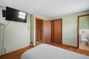 37 Woodcrest Ct, Chicopee, MA 01020 - Photo 8