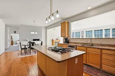 34 Hemingway St, Shrewsbury, MA 01545 - Photo 18