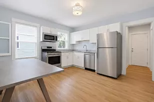 15 Stanton St, Worcester, MA 01605 - Photo 14