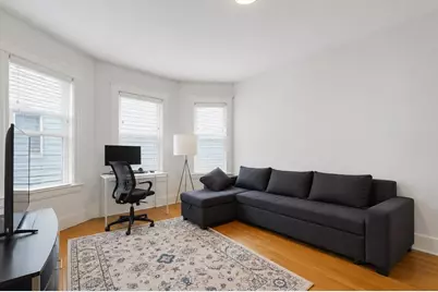 15 Stanton St, Worcester, MA 01605 - Photo 10