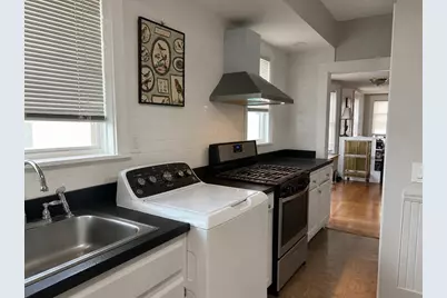 25A Bradbury Ave #2, Medford, MA 02155 - Photo 2