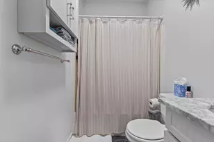 52 H St, Boston, MA 02127 - Photo 10
