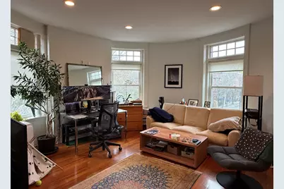 1871 Beacon St #5, Brookline, MA 02445 - Photo 2